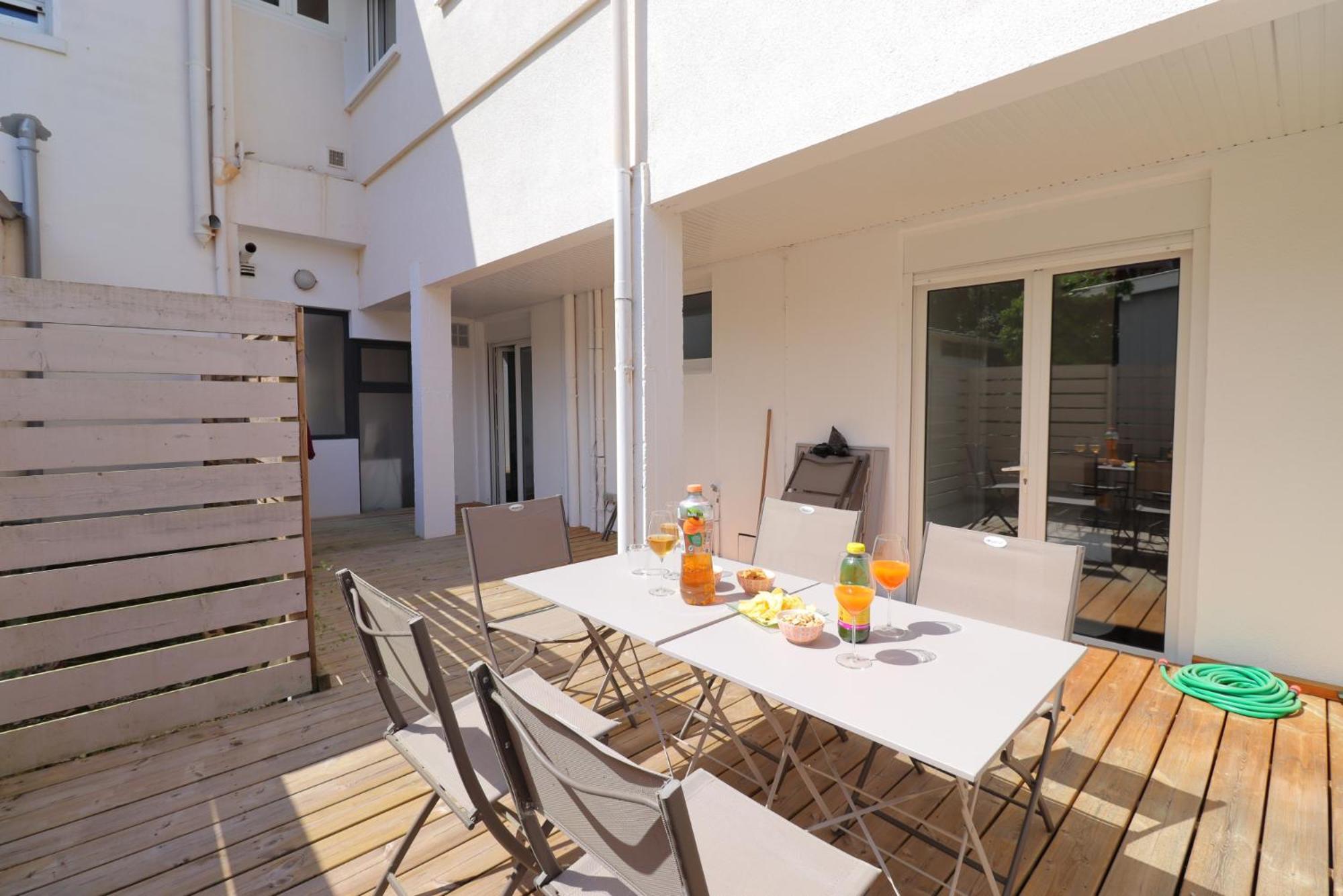 Le Spazioso - T3 Arcachon Avec Terrasse Privative Oda fotoğraf
